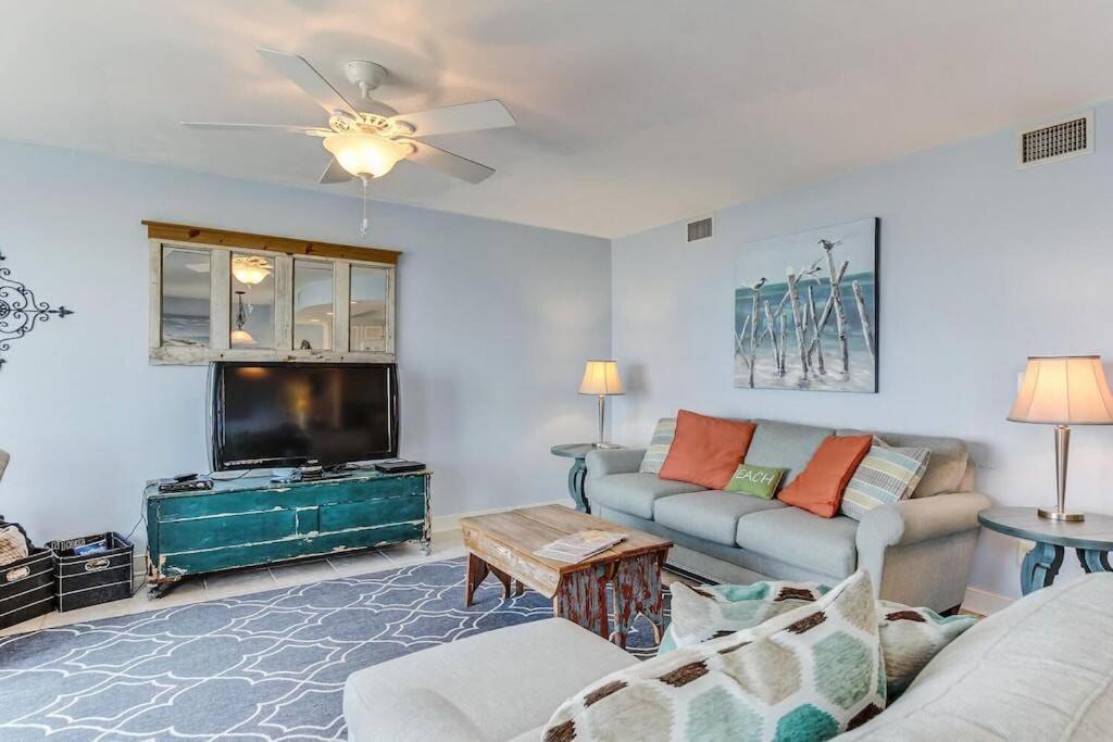 Oceanfront Retreat With A Remarkable View. New! شاطئ فينماندينا المظهر الخارجي الصورة