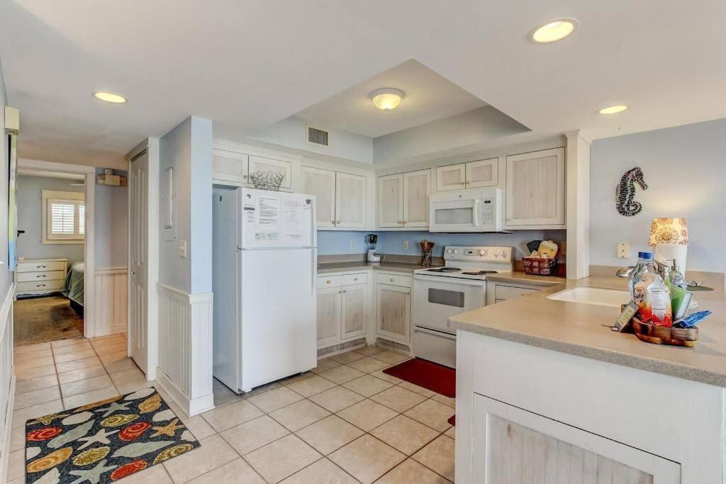 Oceanfront Retreat With A Remarkable View. New! شاطئ فينماندينا المظهر الخارجي الصورة