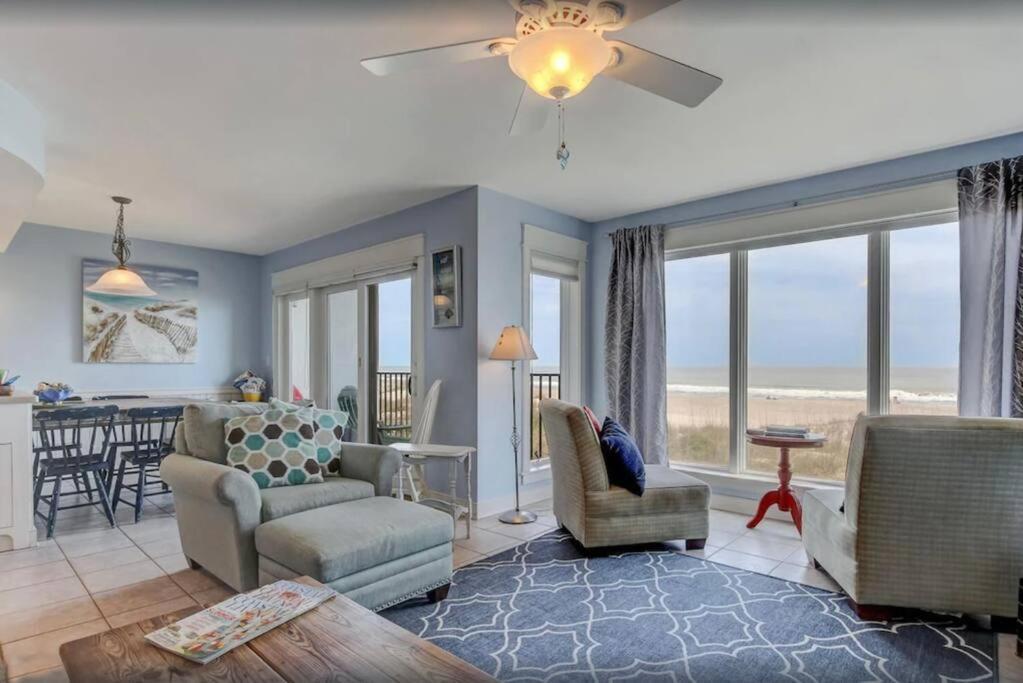 Oceanfront Retreat With A Remarkable View. New! شاطئ فينماندينا المظهر الخارجي الصورة